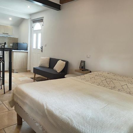 Studio Au Calme Avec Piscine Et Toutes Les Commodites Necessaires เลอ ตอร์ ภายนอก รูปภาพ
